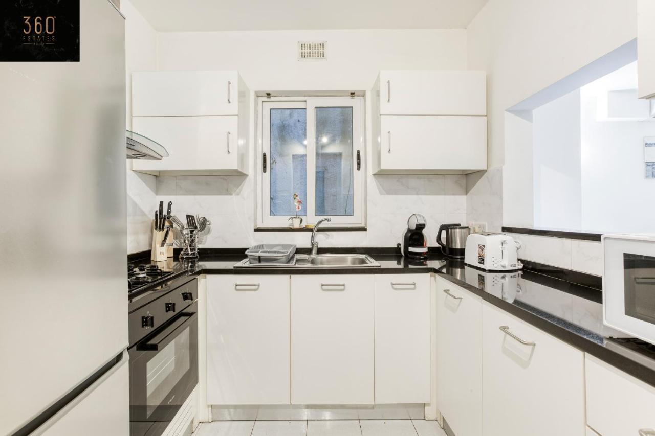 Centre Apt In St Julians/Pv With Spacious Living By 360 Estates Сент Джулианс Экстерьер фото